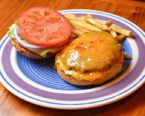 チーズバーガー Cheese Burger