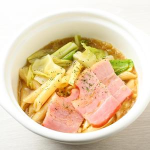 厚切りベーコンとキャベツのスープパスタ