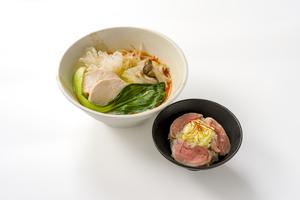 白い麻辣湯+ラムチャーシュー丼セット