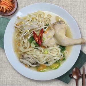 タンカルグクス(うどん)