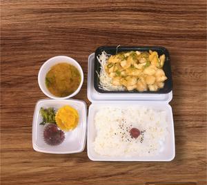 【味噌汁付き】鶏むねエビチリ風弁当