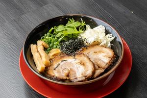 こってり背脂入り油そば