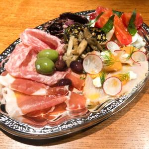 デリツィオーゾの前菜盛り合わせ(2人前)