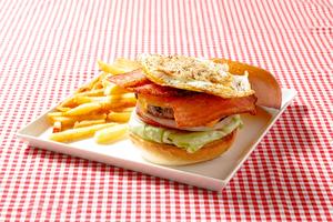 ベーコン エッグ チーズ バーガー