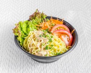 ラーメンサラダ