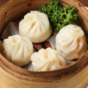 ショーロンポウ(小籠包4個) Chinese Steamed Bun (4 Pieces)
