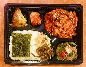 プヨ弁当(豚バラ炒め) 