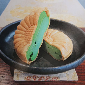 抹茶アイスもなか×2
