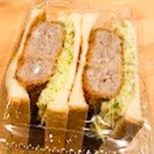 メンチカツサンド