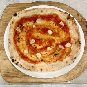 マリナーラ(トマトソースとガーリックのピザ)Mサイズ