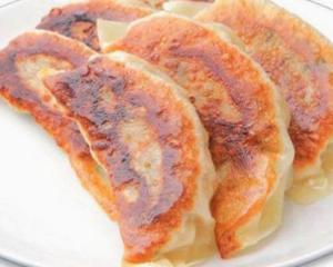 【当店人気No.1】焼き大餃子5個