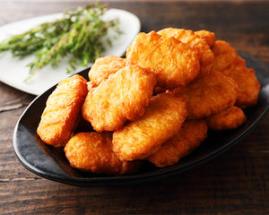 定番チキンナゲット Classic Chicken Nuggets (5 Pieces)