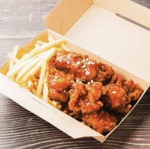 ヤンニョムチキンKorean Spicy Chicken