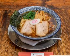 ちゃーしゅうや武蔵 醤油らーめん