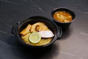 チャーシュー濃厚つけ麺