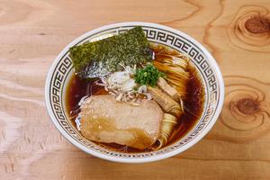 ヴィーガン醤油ラーメン
