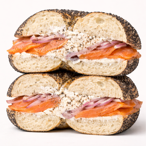スモークサーモン＆クリームチーズサンド Smoked Salmon ＆ Cream Chees Sandwich