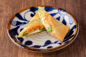 明太チーズアボカド春巻 1本