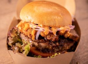 南米テイストのBLTバーガー