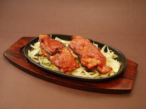タンドリーチキン(1P) Tandoori Chicken (1 Piece)