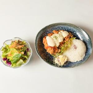 カリッとチキン南蛮ランチ