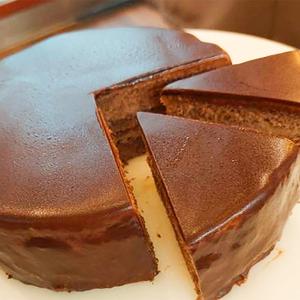 チョコレートケーキ