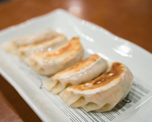 豚キムチーズ餃子5個