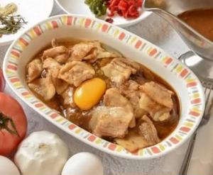スタミナカレー生玉子入り【おかずのみ】