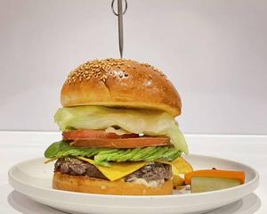 リッチアボカドチーズバーガー