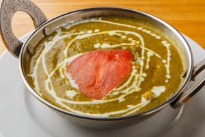 ほうれん草チキンカレー(一人前)  Spinach Curry ( Chiken )
