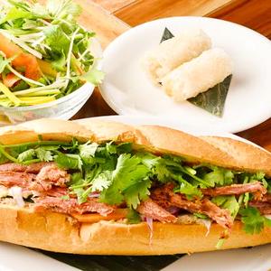 バインミー(豚肉)・海鮮揚げ春巻きセット