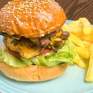 和牛ステーキバーガー