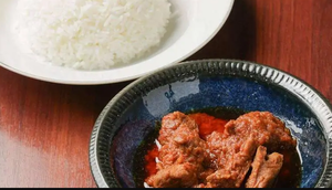 ヤギの肉カレー