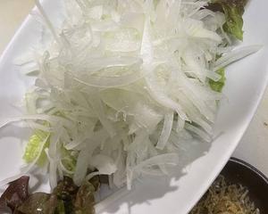 カリカリじゃこ玉ねぎスライスサラダ