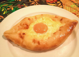 チーズハチャプリ