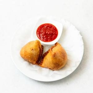 ニュータージマハルエベレスト サモサ(2個) Samosa 2pcs