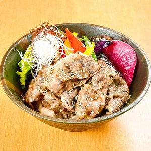 白老牛 焼き肉丼(塩)