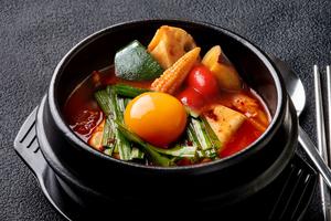 韓国カルビ丼とスンドゥブ 洞山 ごろごろ野菜スンドゥブ