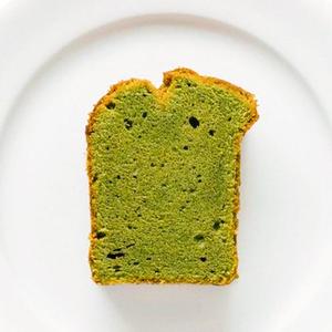 抹茶(おみくどり)米粉パウンドケーキ