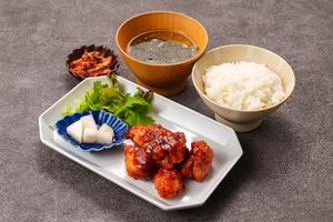 ヤンニョムチキン定食
