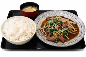レバニラ炒め定食
