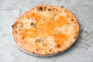 俺のイタリアン クアトロフォルマッジ