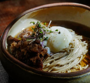 特選和牛肉蕎麦(温)