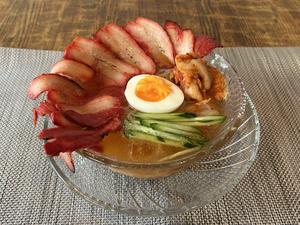 氷点クラシック冷麺【炙りチャーシュー倍増、しっとり半熟ゆで卵、キムチのせ】