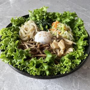 シンプル7種ナムルビビンバ Simple 7 kinds of Namul Bibimbap