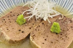 牛茹でたん