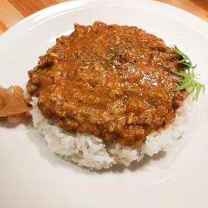 粗挽き坦々キーマカレー弁当