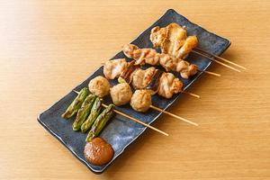 焼き鳥セット5本 Grilled Chicken Skewers (Set of 5)