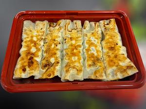 鉄板焼き餃子(5個入り)