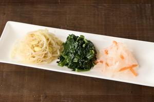 ナムル3種盛り合わせ Assorted Namul Salad